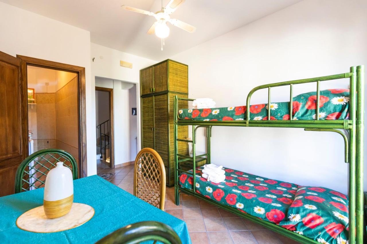 Villa Basilio Accommodation 里卡迪 外观 照片