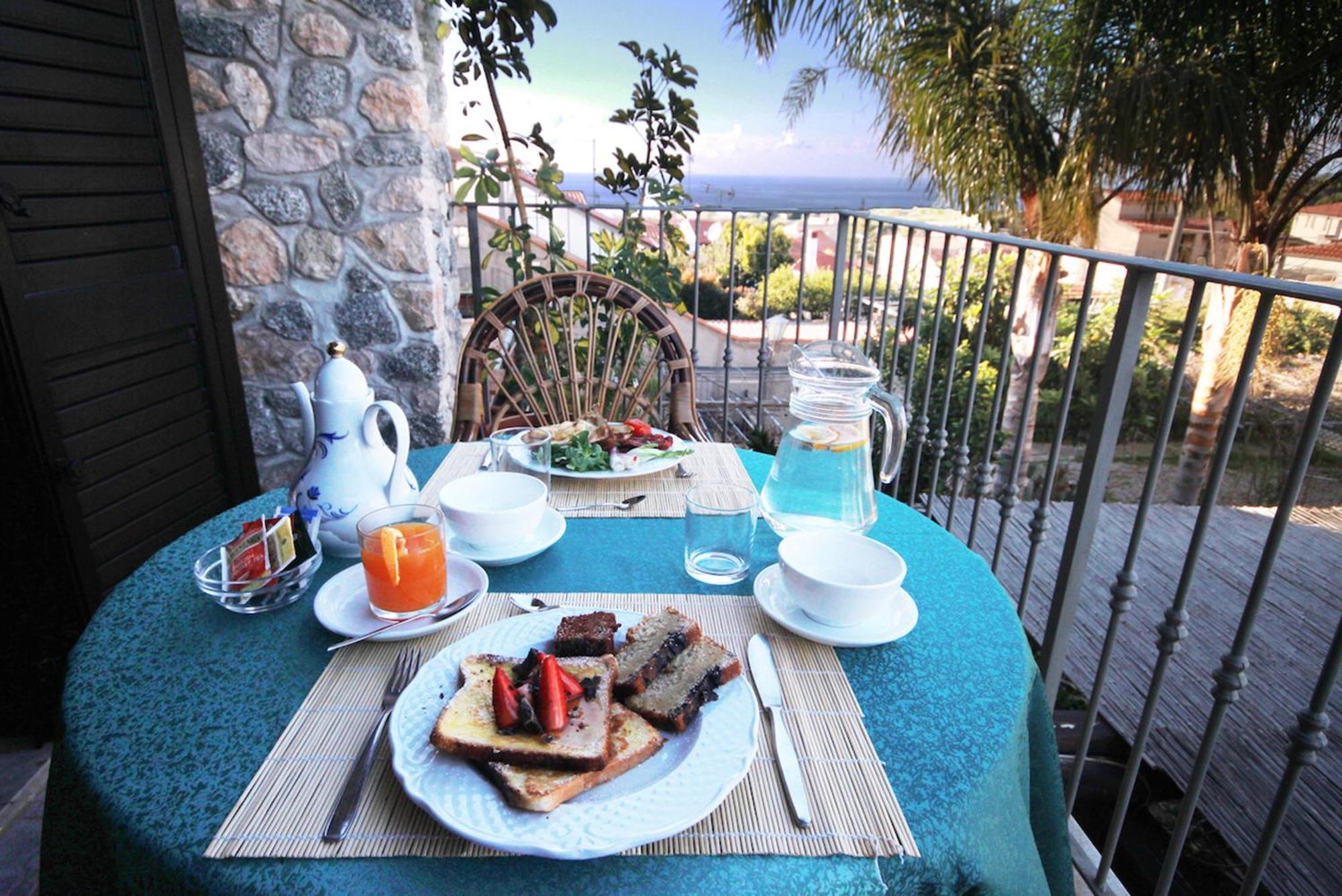 Villa Basilio Accommodation 里卡迪 外观 照片
